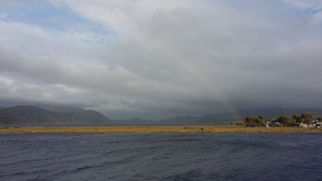 Chiloé - Blick auf Fluss